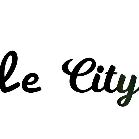 Le City Centre-Ville Trams Grenoble Bagian luar foto
